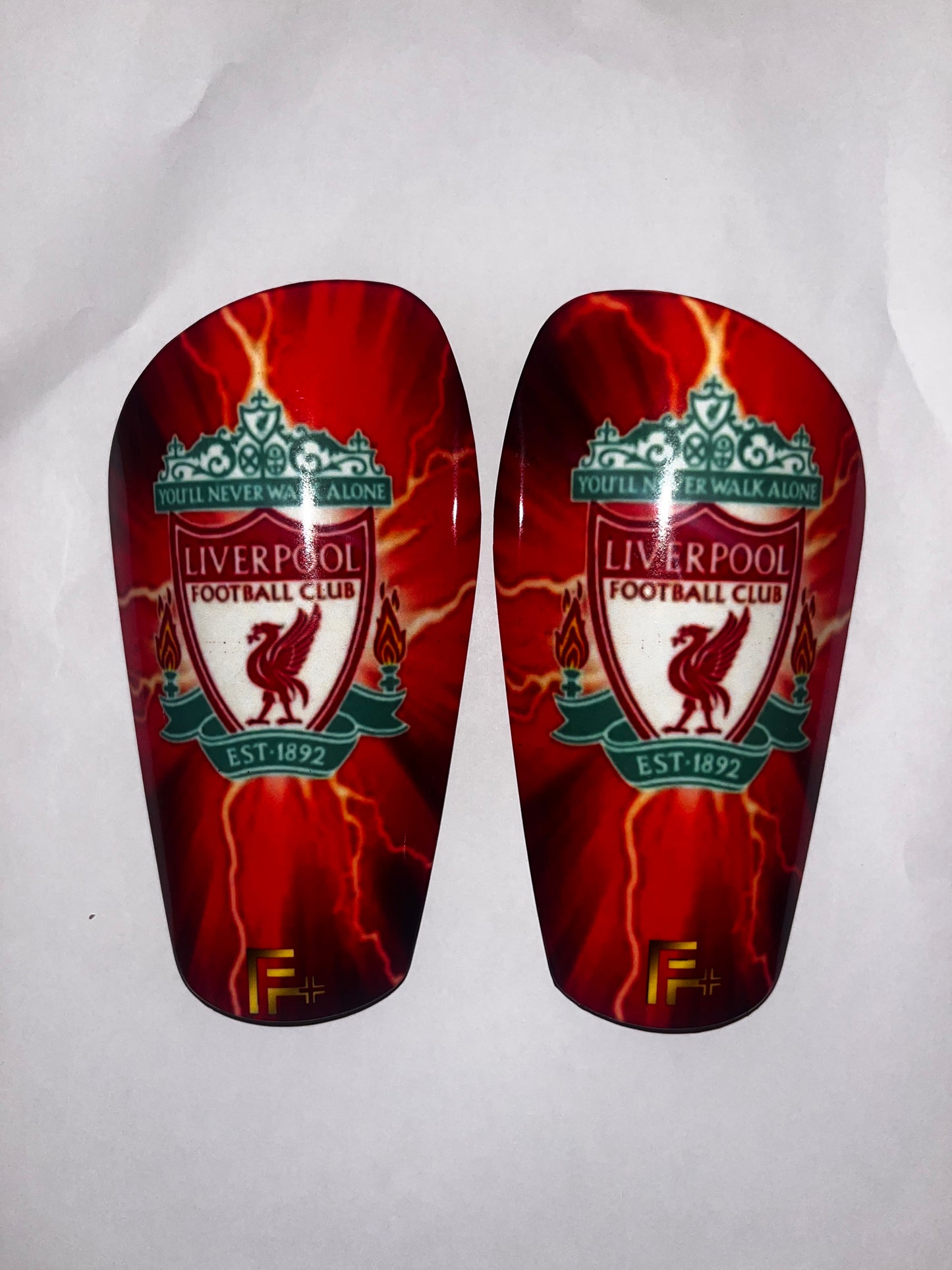 Fplus Matching Design Schienbeinschoner